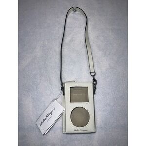 Vintage Salvatore Ferragamo Ipod Case Italy Pebble Calf‎